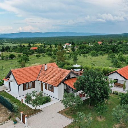 Villa Ena With Pool & Jacuzzi Donji Kasic Екстер'єр фото