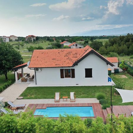 Villa Ena With Pool & Jacuzzi Donji Kasic Екстер'єр фото