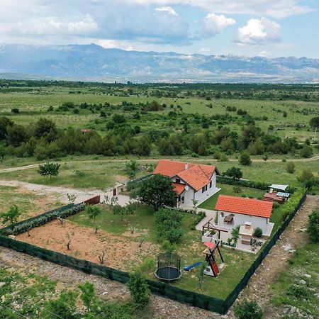Villa Ena With Pool & Jacuzzi Donji Kasic Екстер'єр фото