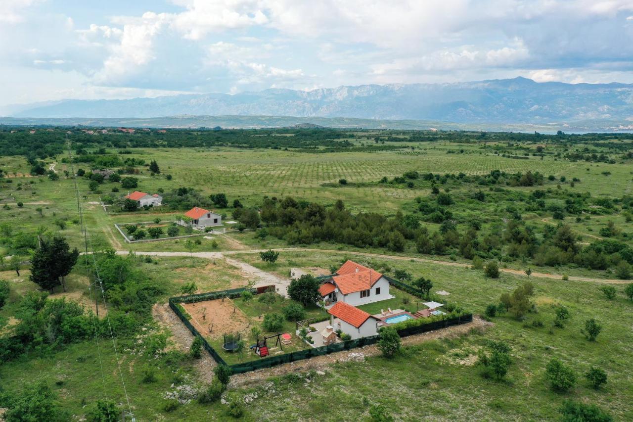 Villa Ena With Pool & Jacuzzi Donji Kasic Екстер'єр фото