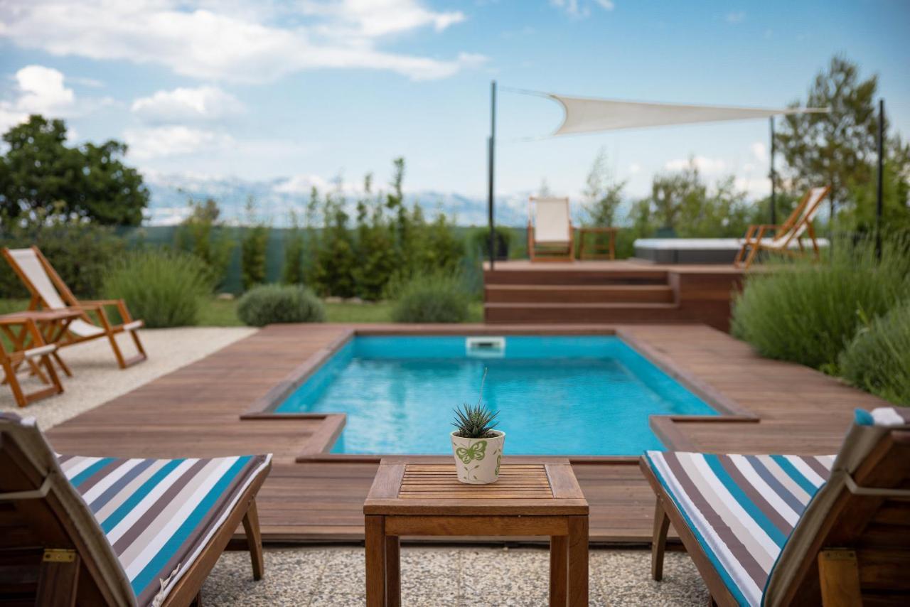 Villa Ena With Pool & Jacuzzi Donji Kasic Екстер'єр фото