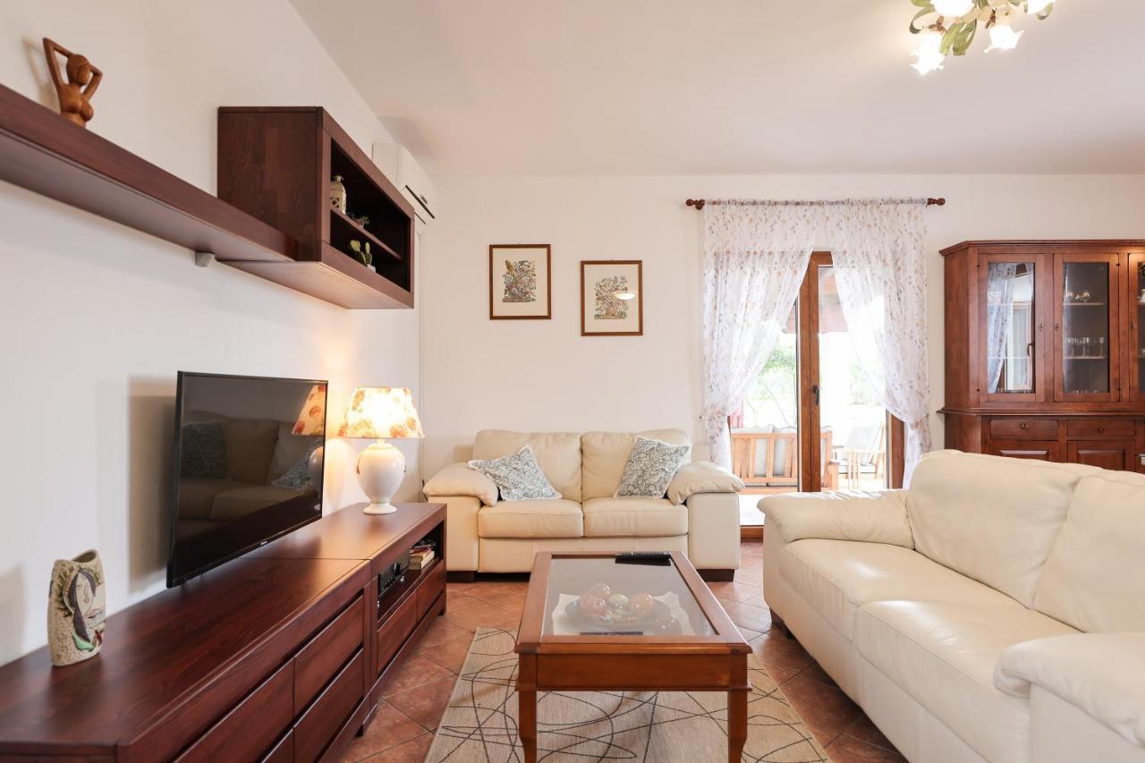 Villa Ena With Pool & Jacuzzi Donji Kasic Екстер'єр фото